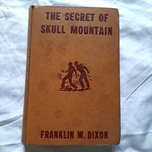 Secret of Skull Mountain : A Hardy Boys Mystery Story by Dixon, Franklin W